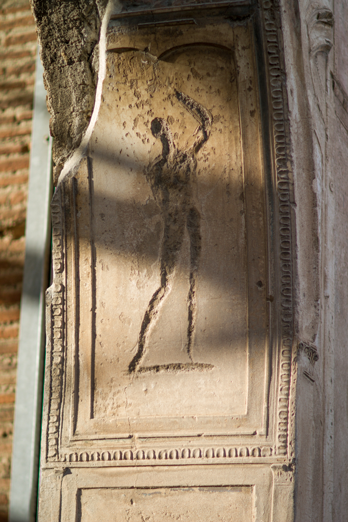 Detail on Arch (Pompeii)