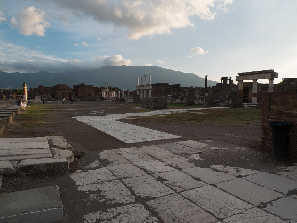 Main square (Pompeii)