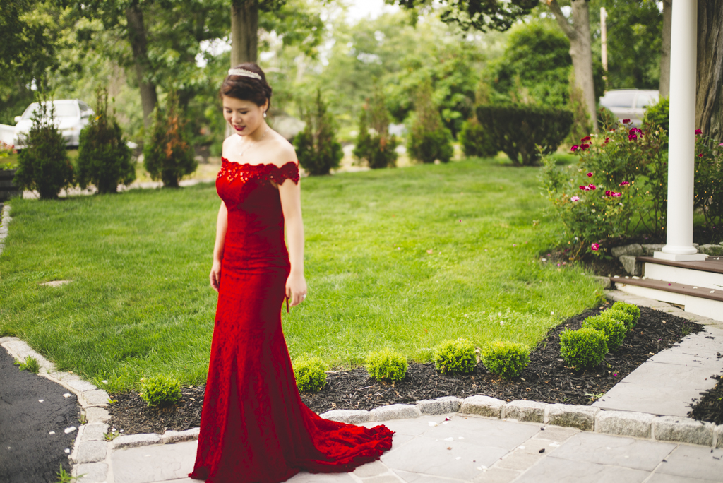 "Shan in Red" Leica M-P / Summilux 50